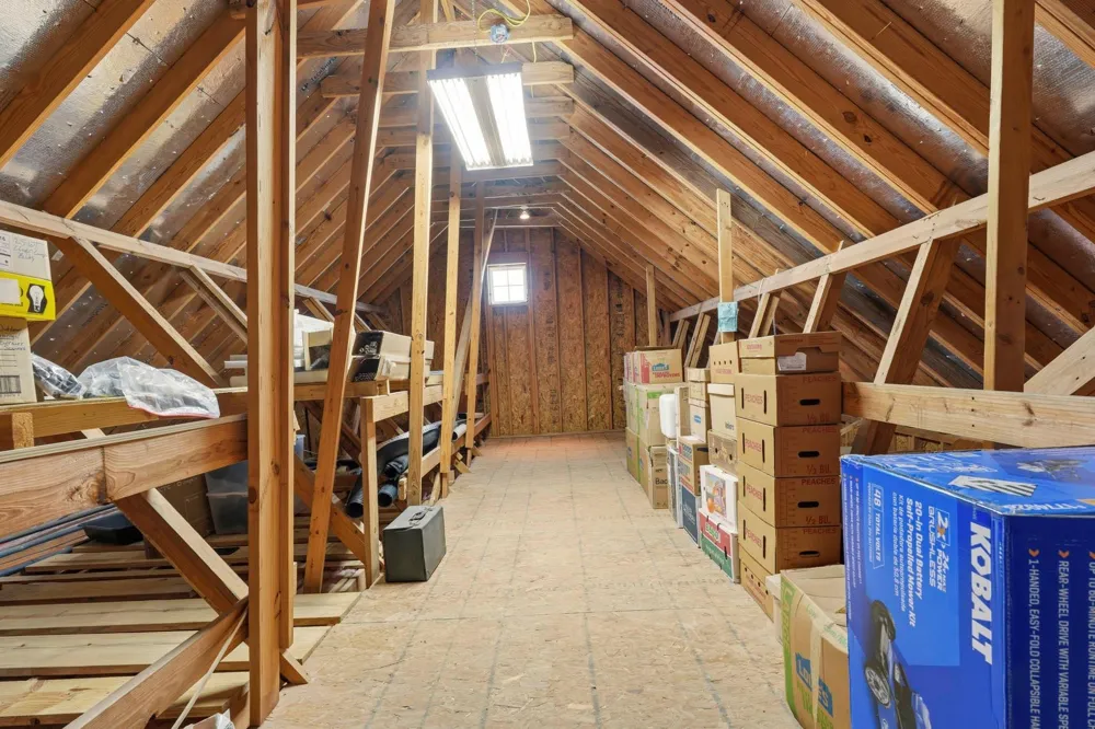12030 County Line Road Wallis, TX 77485