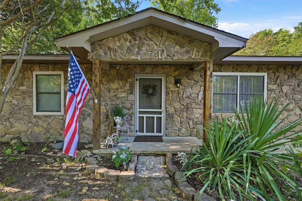 2615 Rodeo Durant, OK 74701