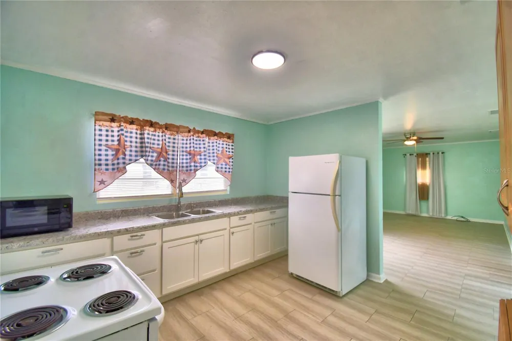 30 MONK ROAD Frostproof, FL 33843