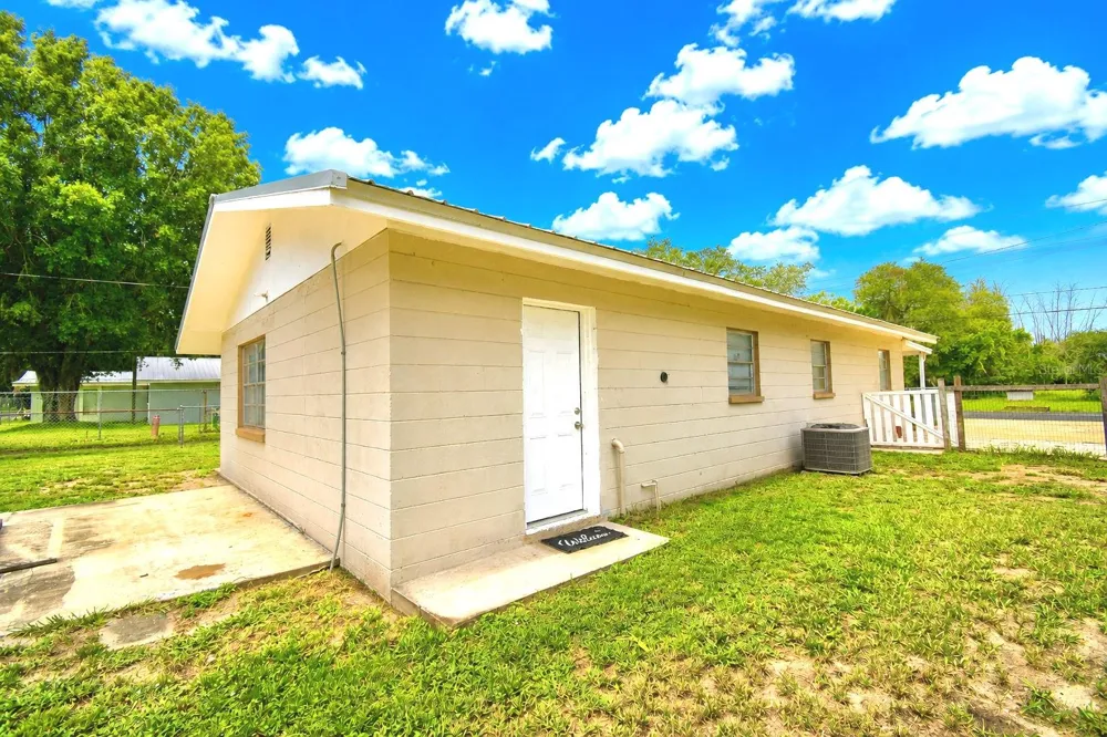 30 MONK ROAD Frostproof, FL 33843