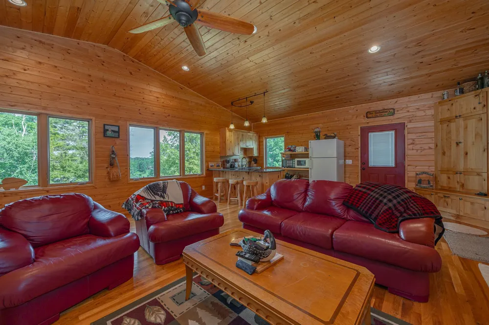 1694 Buckshot Trail NW Hackensack, MN 56452