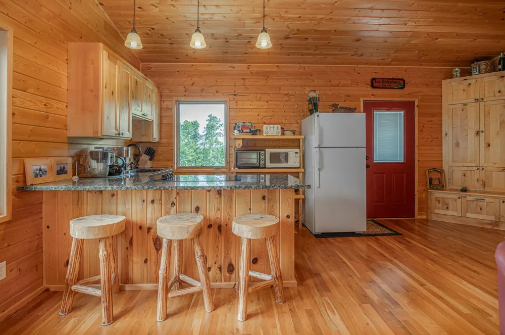 1694 Buckshot Trail NW Hackensack, MN 56452