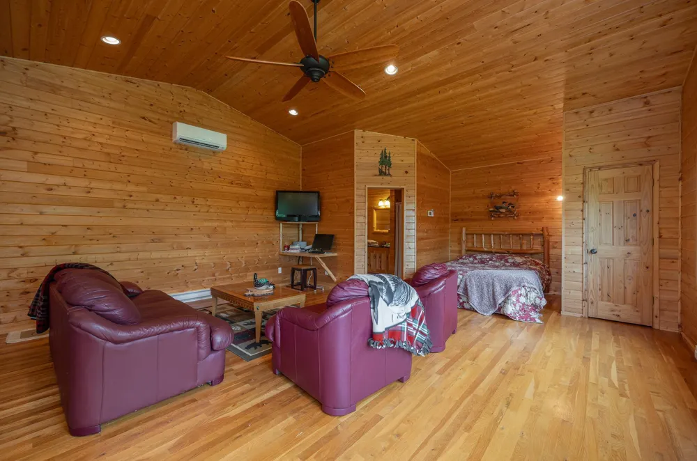 1694 Buckshot Trail NW Hackensack, MN 56452