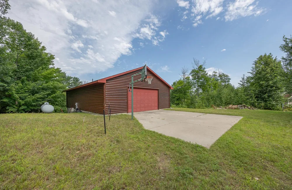 1694 Buckshot Trail NW Hackensack, MN 56452