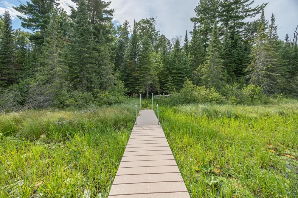 1694 Buckshot Trail NW Hackensack, MN 56452