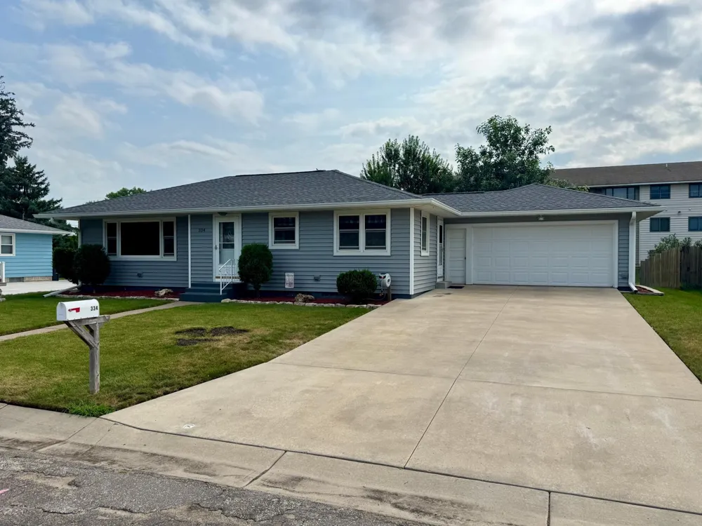 334 Oak Street Winona, MN 55987
