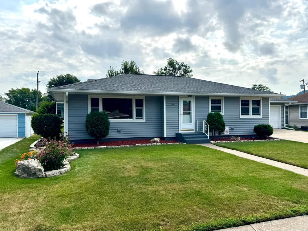 334 Oak Street Winona, MN 55987