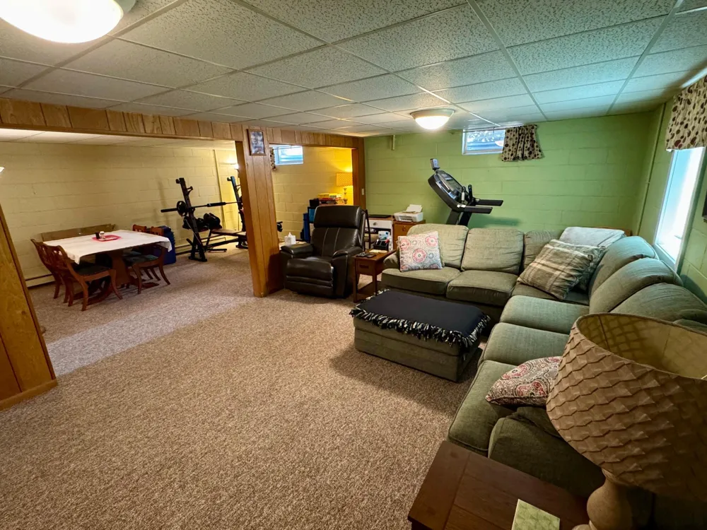 334 Oak Street Winona, MN 55987