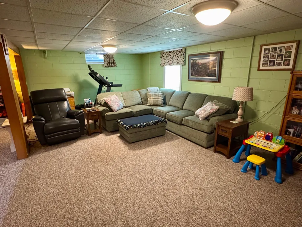 334 Oak Street Winona, MN 55987