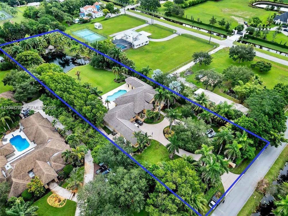 14211 Sunset Ln Southwest Ranches, FL 33330