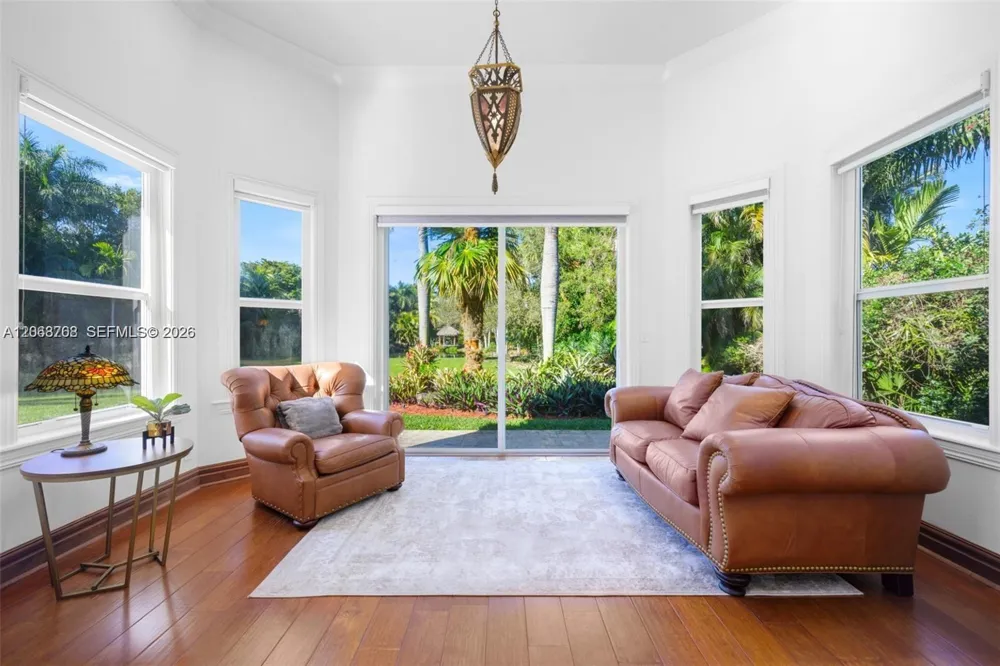 14211 Sunset Ln Southwest Ranches, FL 33330