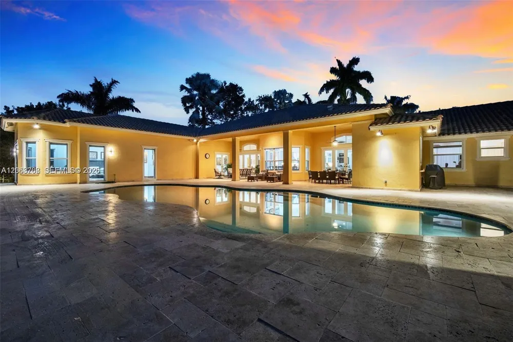 14211 Sunset Ln Southwest Ranches, FL 33330