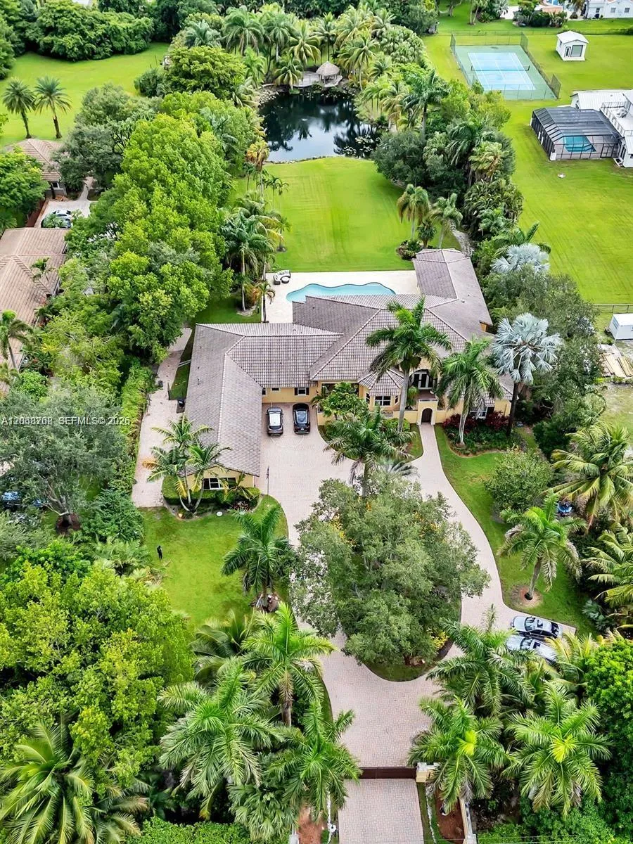 14211 Sunset Ln Southwest Ranches, FL 33330