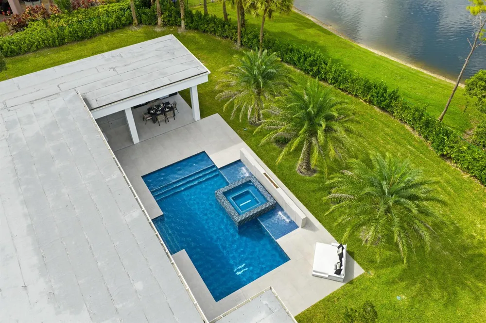 8795 Valencia Court Parkland, FL 33067