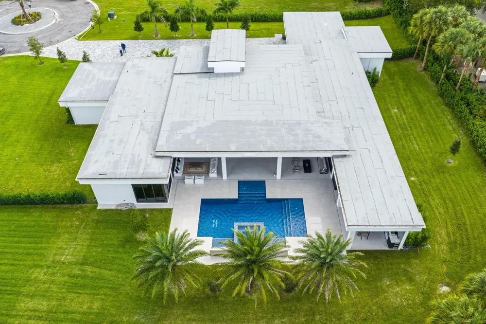 8795 Valencia Court Parkland, FL 33067