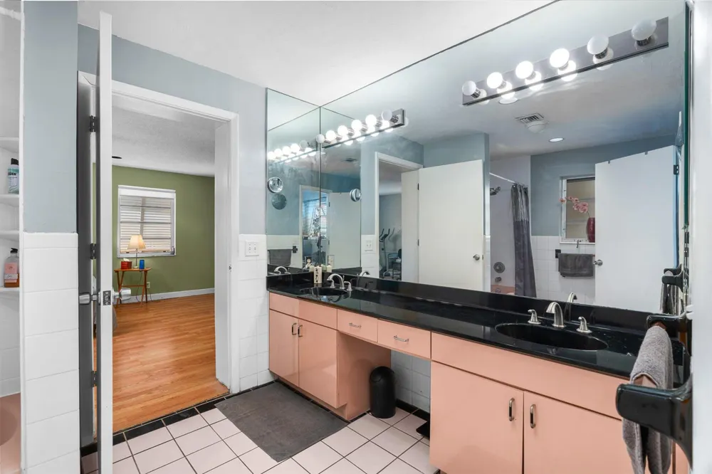 1601 NE 48TH COURT Oakland Park, FL 33334