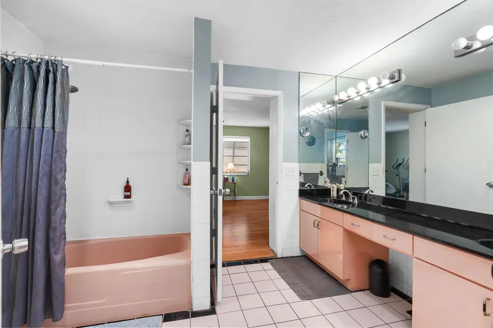 1601 NE 48TH COURT Oakland Park, FL 33334