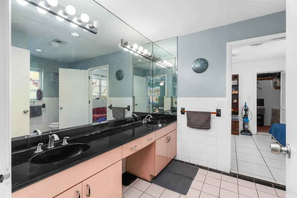 1601 NE 48TH COURT Oakland Park, FL 33334