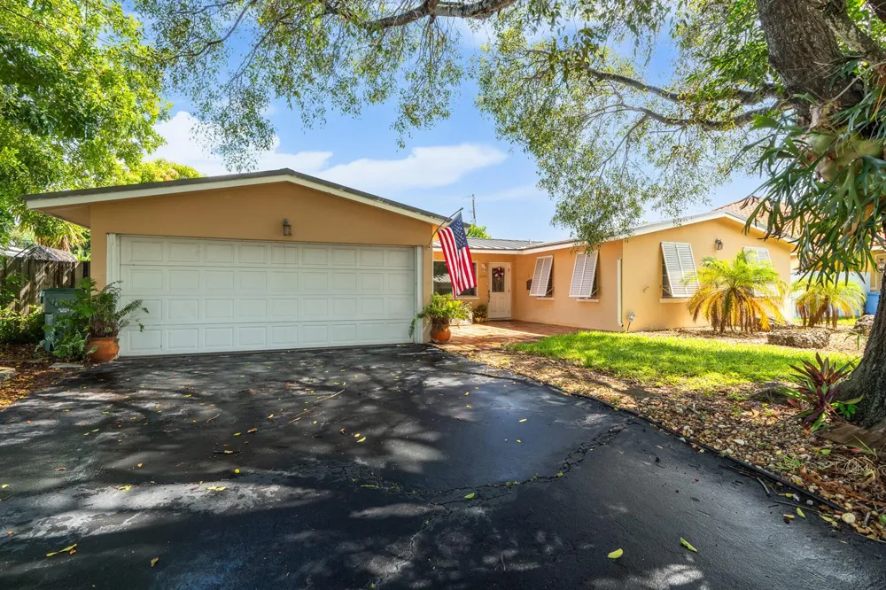 1601 NE 48TH COURT Oakland Park, FL 33334