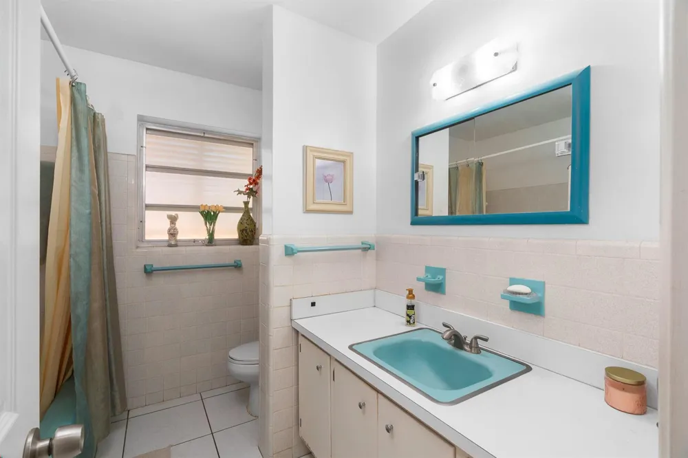 1601 NE 48TH COURT Oakland Park, FL 33334