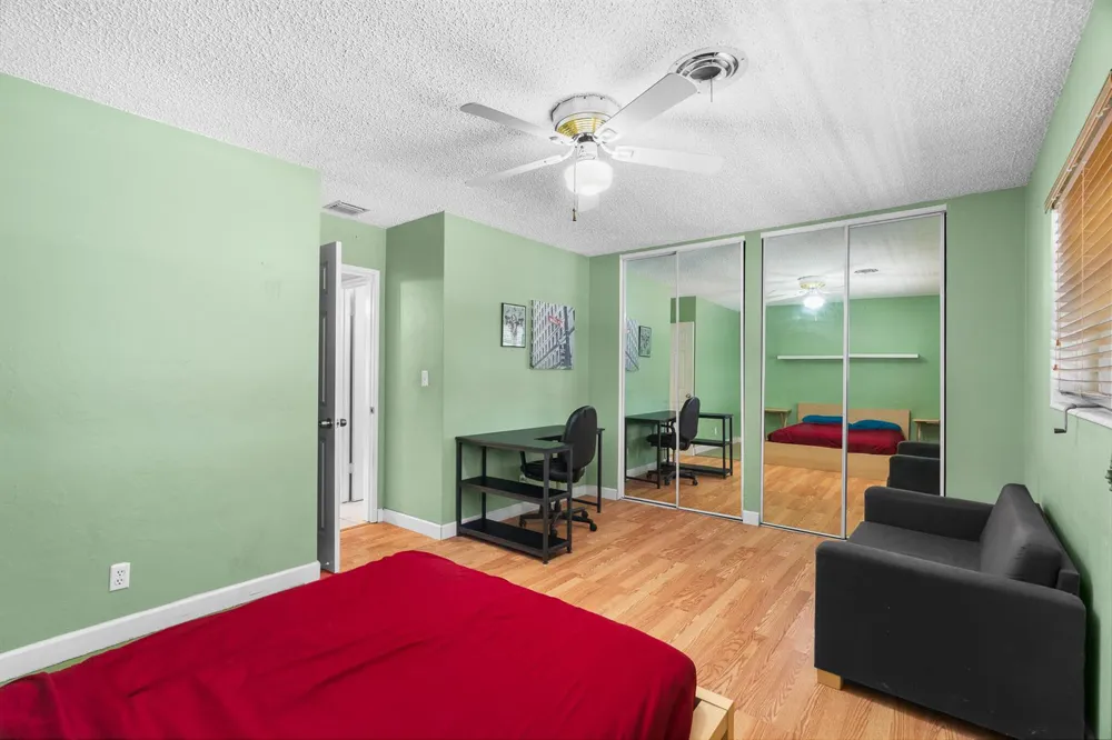 1601 NE 48TH COURT Oakland Park, FL 33334
