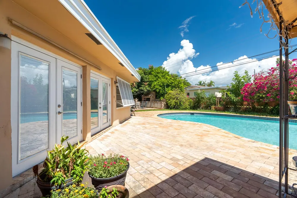 1601 NE 48TH COURT Oakland Park, FL 33334