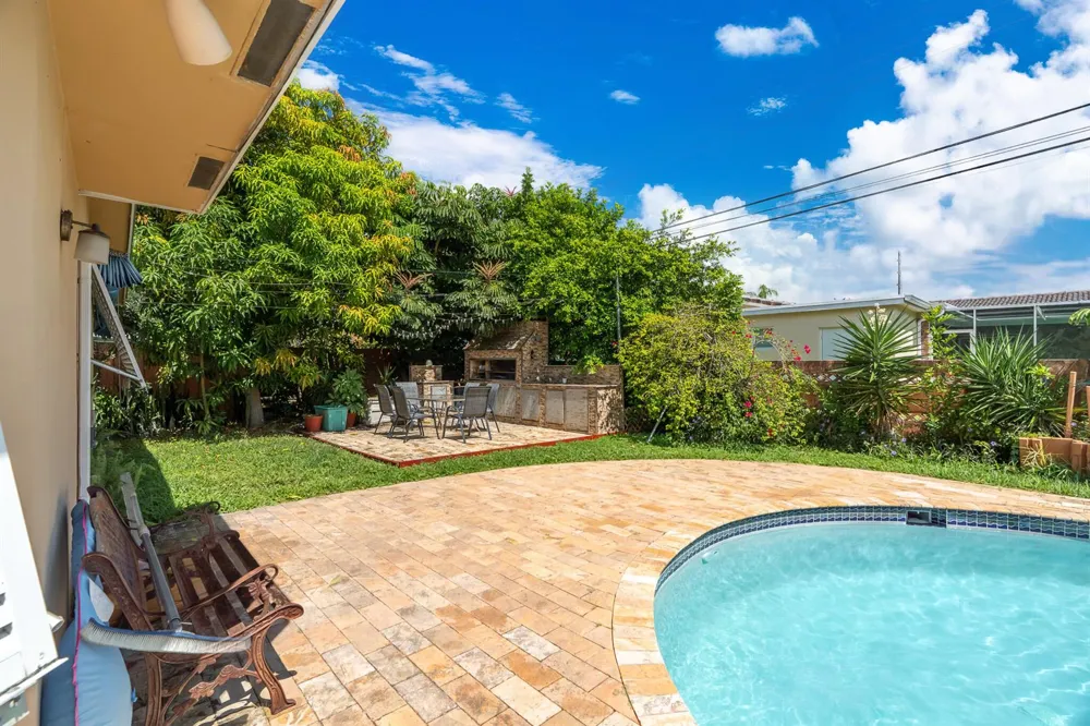 1601 NE 48TH COURT Oakland Park, FL 33334