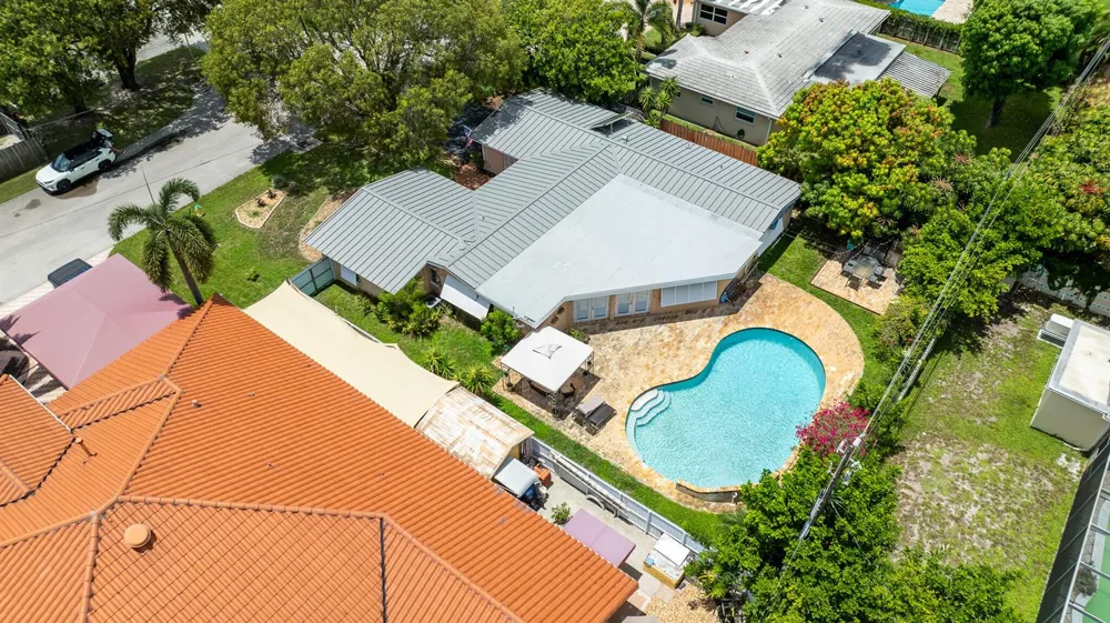 1601 NE 48TH COURT Oakland Park, FL 33334