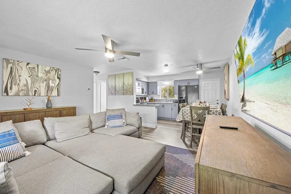 1208 NE 5TH AVENUE #1 Fort Lauderdale, FL 33304