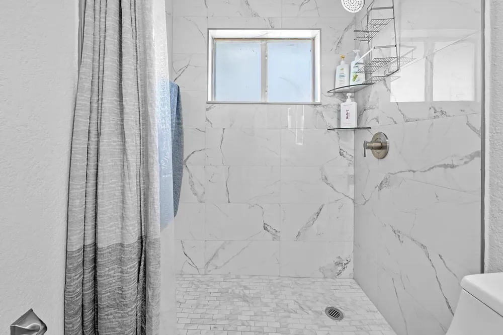 1208 NE 5TH AVENUE #1 Fort Lauderdale, FL 33304