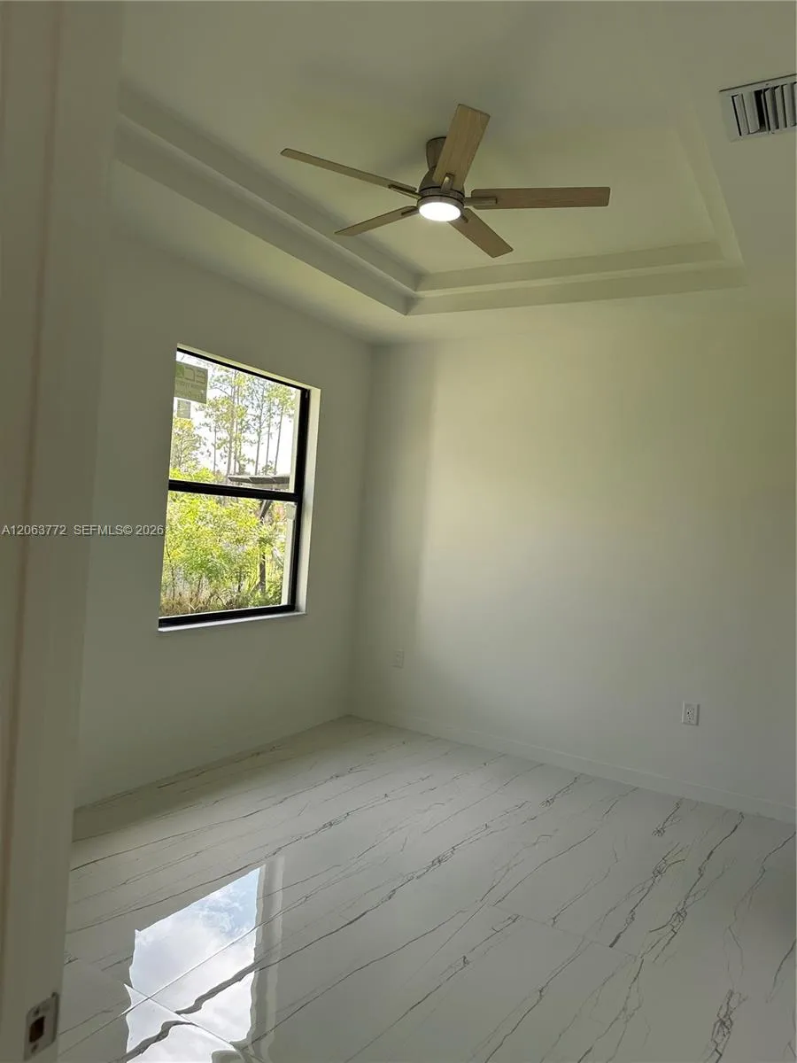 3525 43 Ave, N.E. Naples, FL 34120