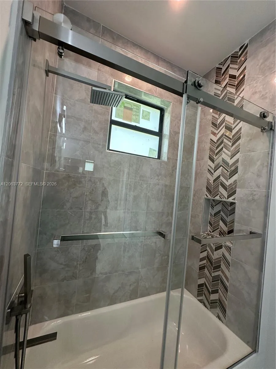 3525 43 Ave, N.E. Naples, FL 34120