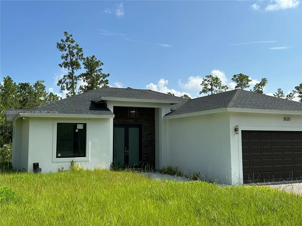 3525 43 Ave, N.E. Naples, FL 34120