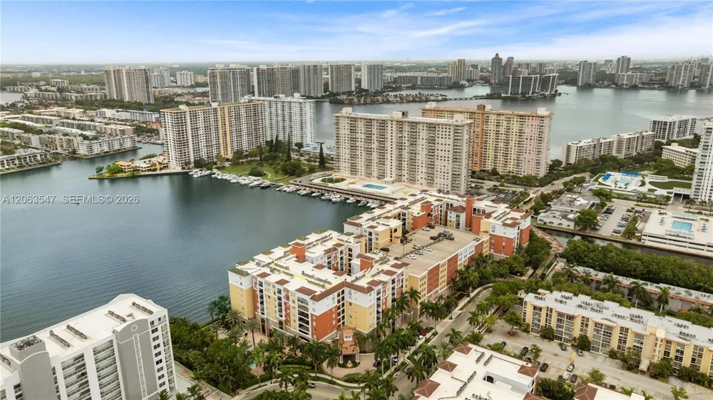 17100 Bay Rd #1210 Sunny Isles Beach, FL 33160