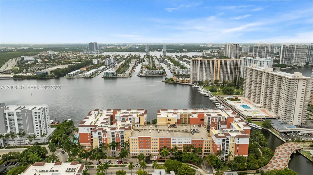 17100 Bay Rd #1210 Sunny Isles Beach, FL 33160