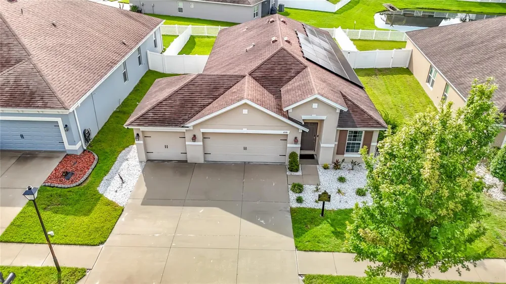 6328 SPARKLING WAY Wesley Chapel, FL 33545