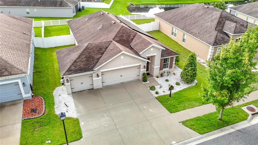 6328 SPARKLING WAY Wesley Chapel, FL 33545