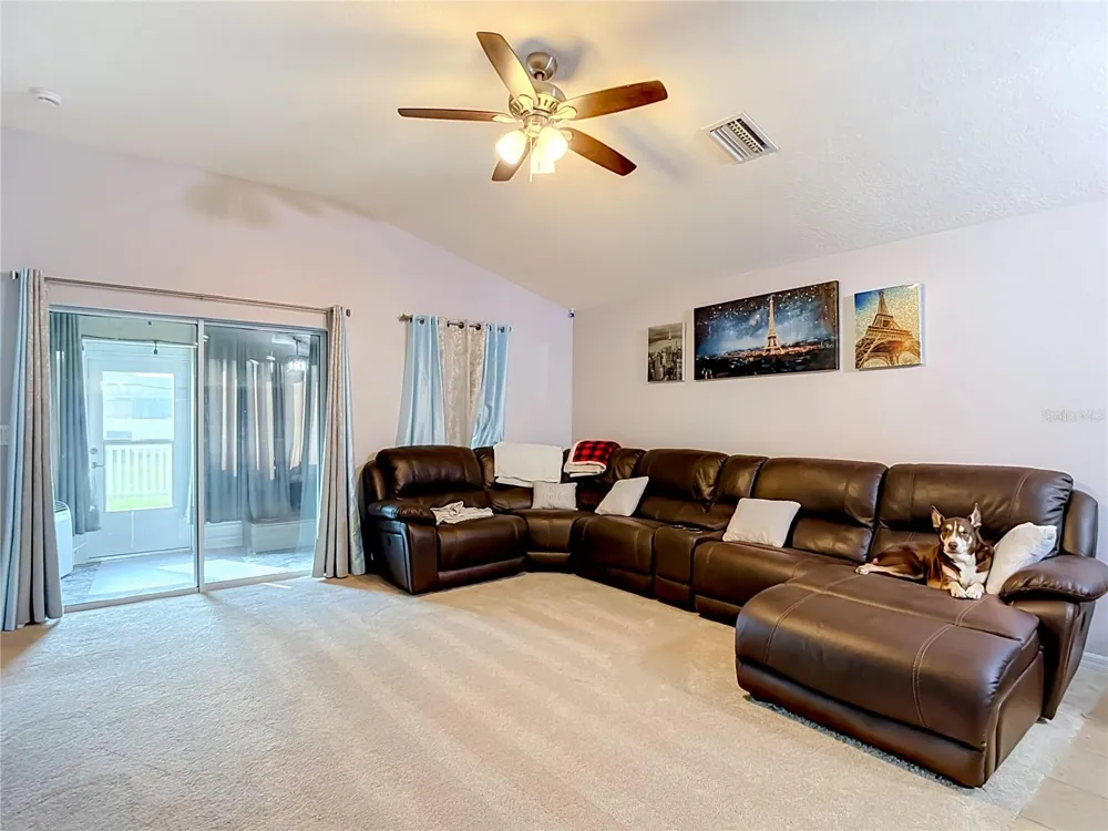 6328 SPARKLING WAY Wesley Chapel, FL 33545