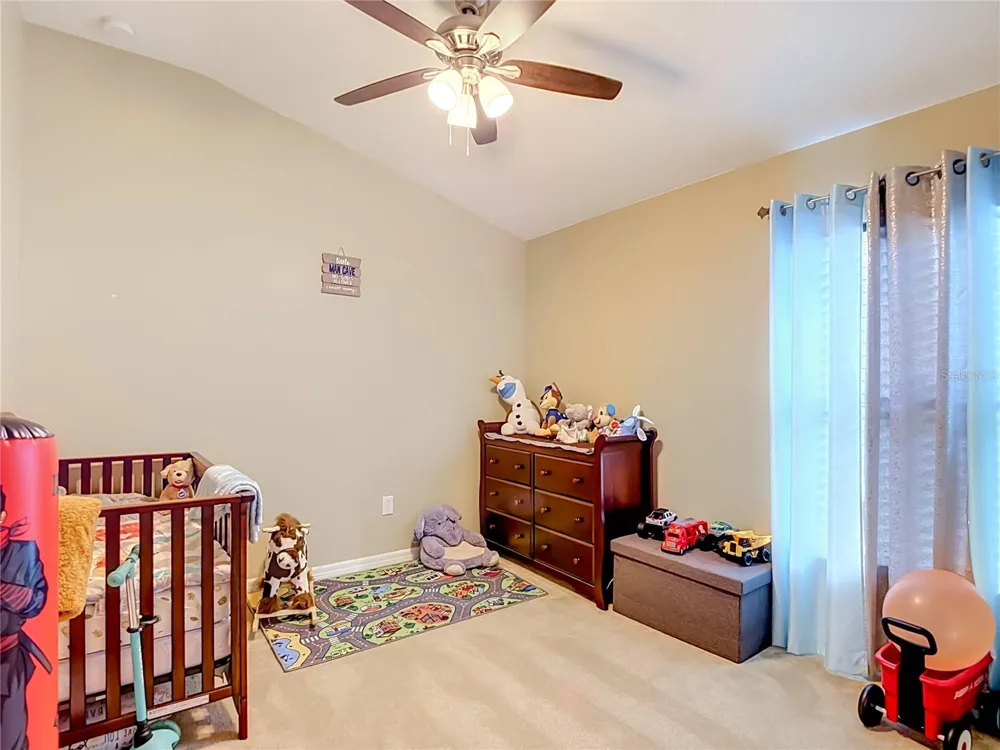 6328 SPARKLING WAY Wesley Chapel, FL 33545