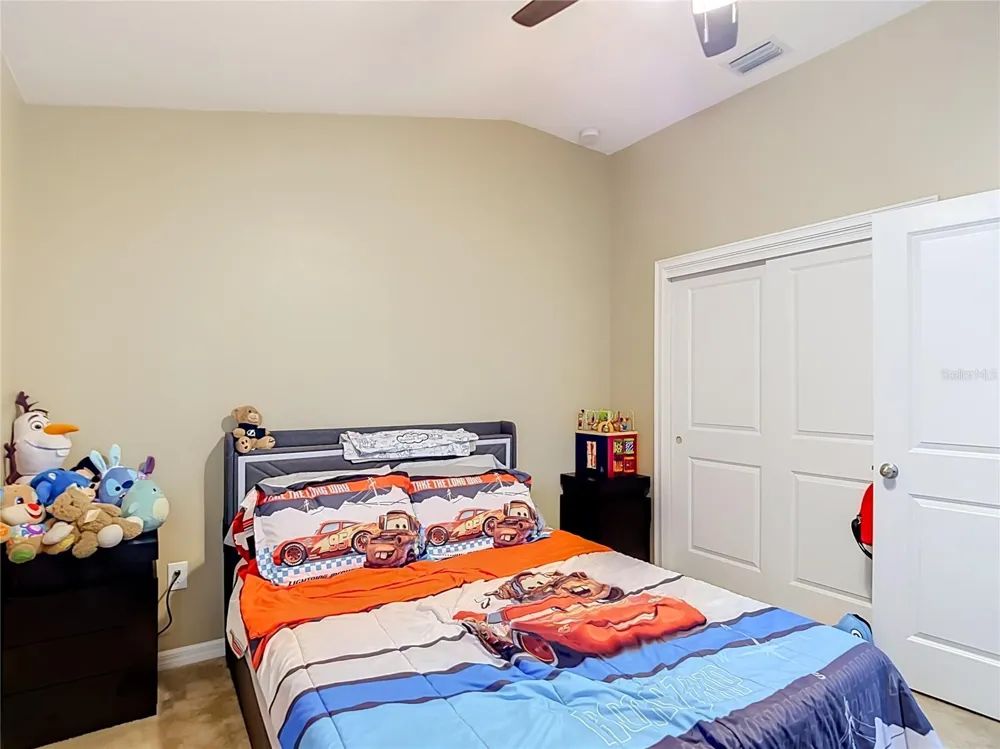 6328 SPARKLING WAY Wesley Chapel, FL 33545