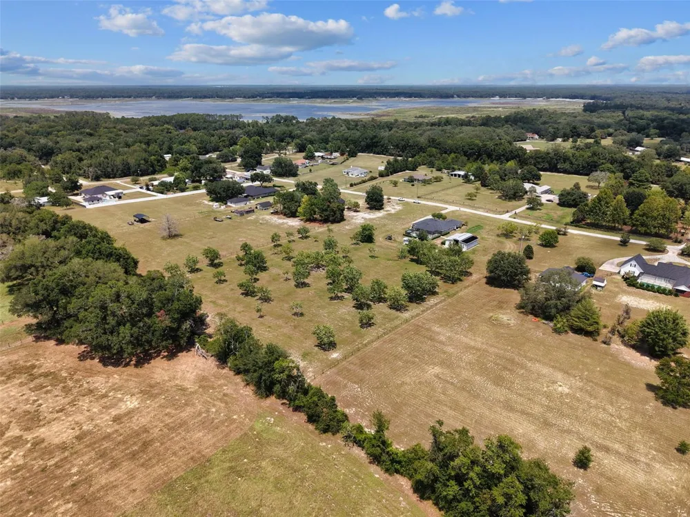 8140 MEADOWLARK CT Melrose, FL 32666