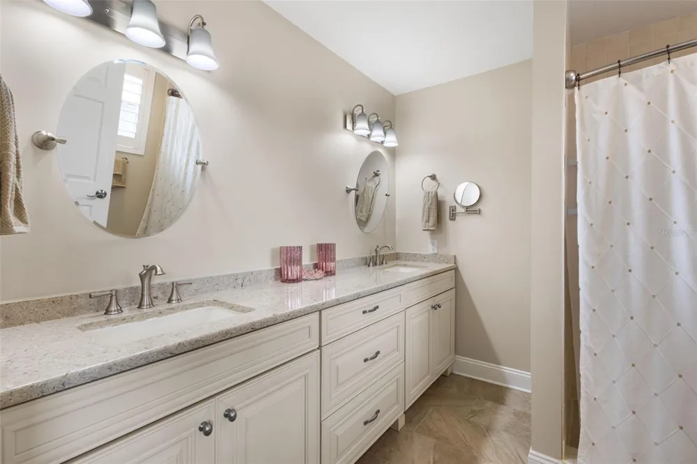 8140 MEADOWLARK CT Melrose, FL 32666