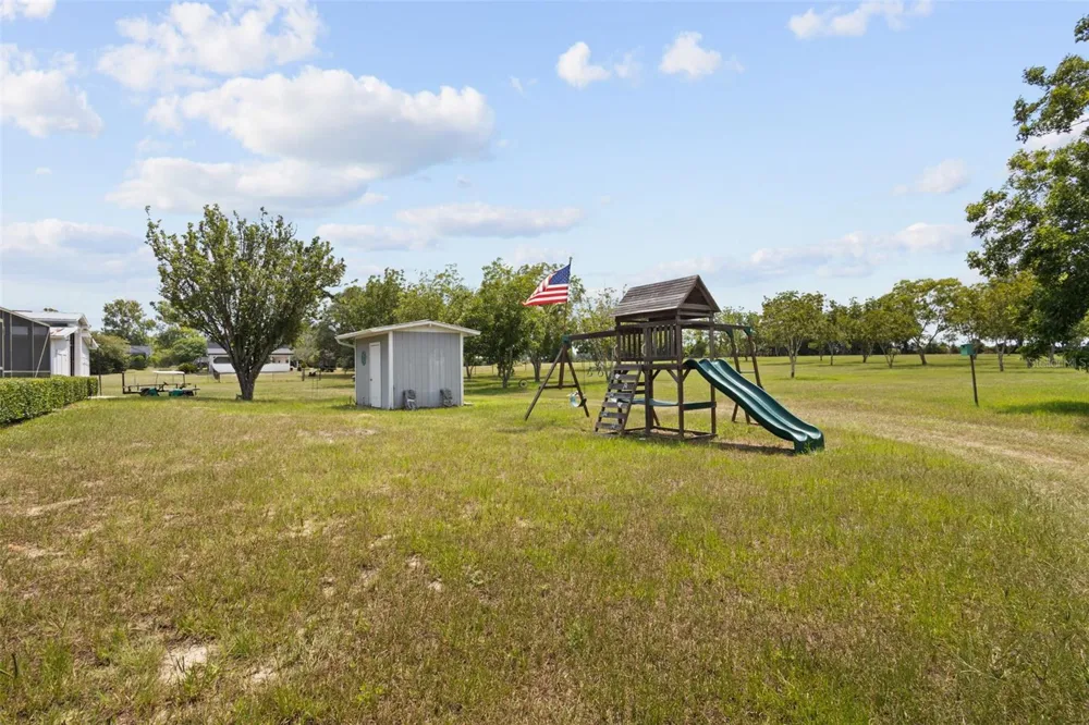 8140 MEADOWLARK CT Melrose, FL 32666