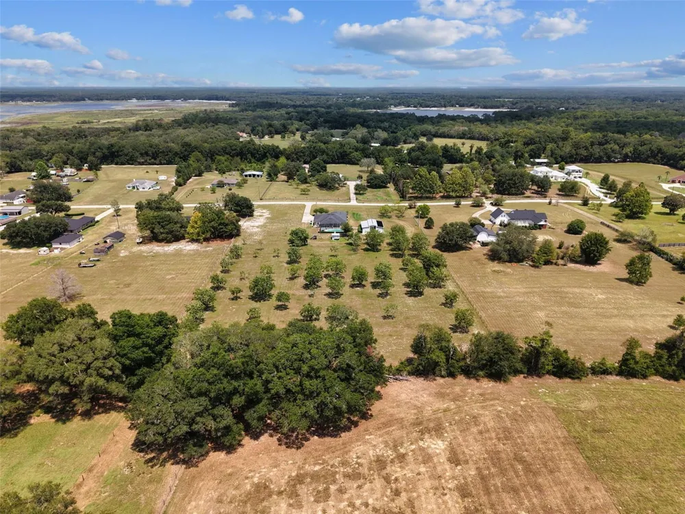 8140 MEADOWLARK CT Melrose, FL 32666