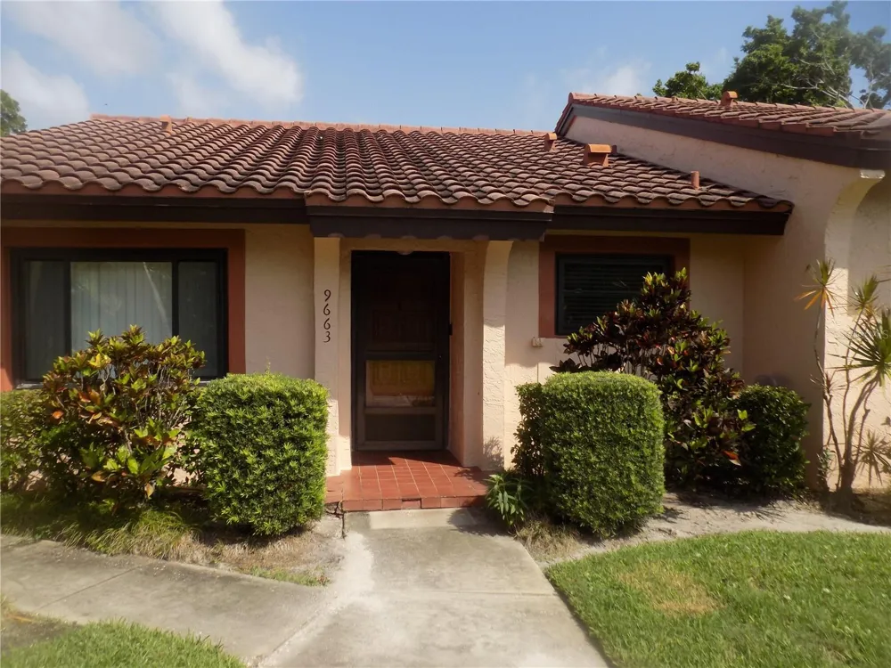 9663 86TH AVENUE #9663 Seminole, FL 33777