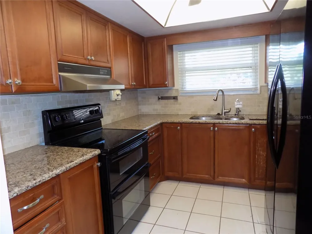 9663 86TH AVENUE #9663 Seminole, FL 33777