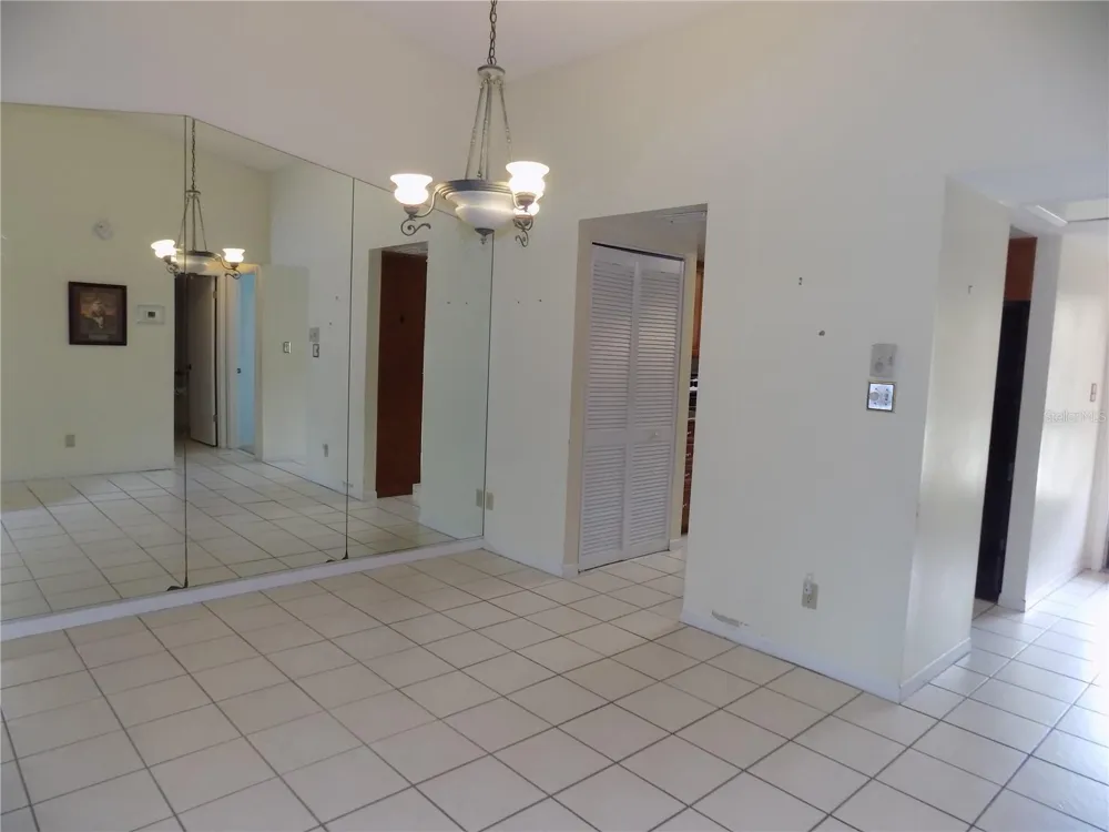 9663 86TH AVENUE #9663 Seminole, FL 33777