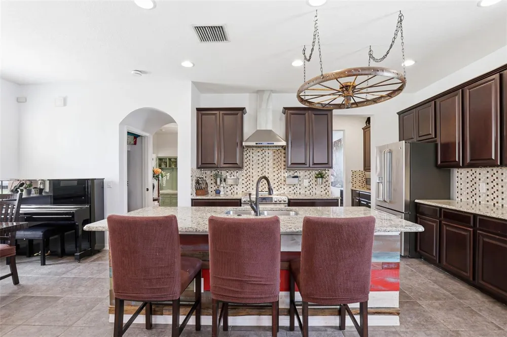 32550 RAPIDS LOOP Wesley Chapel, FL 33545