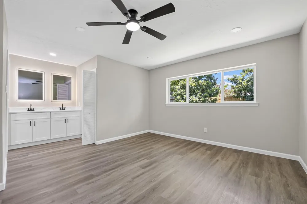 14814 Mcleod Drive Houston, TX 77060