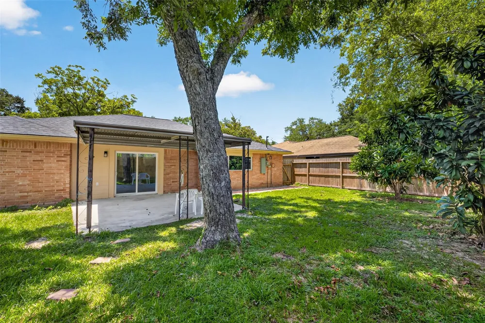 14814 Mcleod Drive Houston, TX 77060